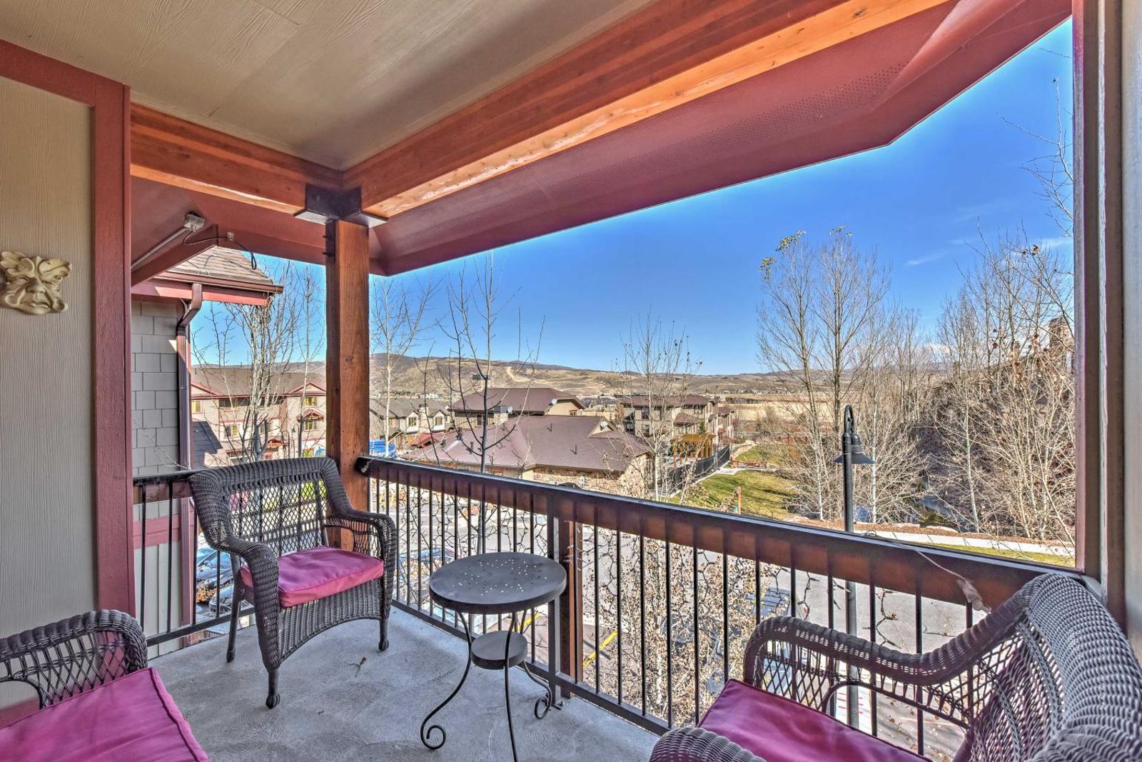 Park City Condo with Deck - Pool and Hot Tub Access! Main image 1